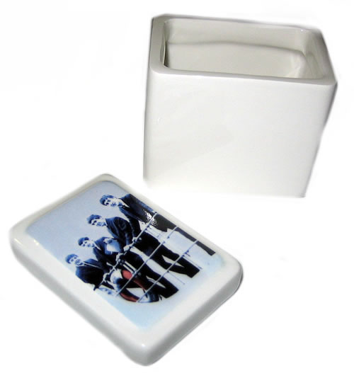 The Beatles Collector's Mini Box - 1960-62 memorabilia US BTLMMCO328958