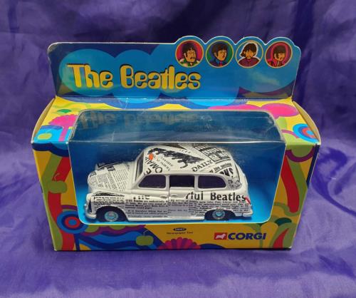 The Beatles Newspaper Taxi memorabilia UK BTLMMNE290089