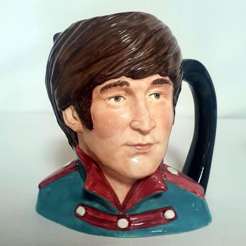 The Beatles Royal Doulton Character Jugs memorabilia UK BTLMMRO762038