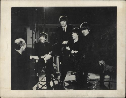 The Beatles Souvenir Film & Song Album - A Hard Day's Night book UK BTLBKSO854600