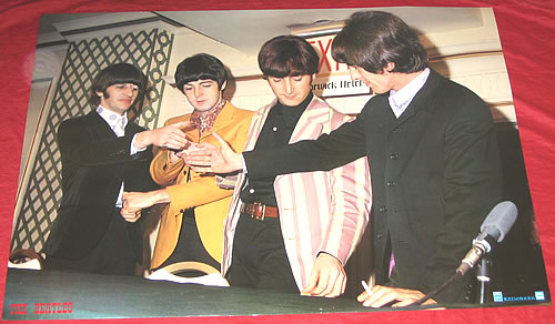 The Beatles Warwick Hotel poster Japanese BTLPOWA351792