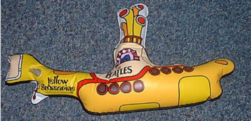 The Beatles Yellow Submarine Mobile display UK BTLDIYE145467