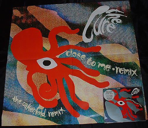 The Cure Close To Me + Poster CD single (CD5 / 5") UK CURC5CL121862