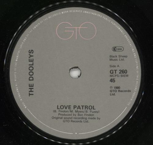 The Dooleys Love Patrol + Sleeve 7" vinyl single (7 inch record / 45) UK D/Y07LO748034