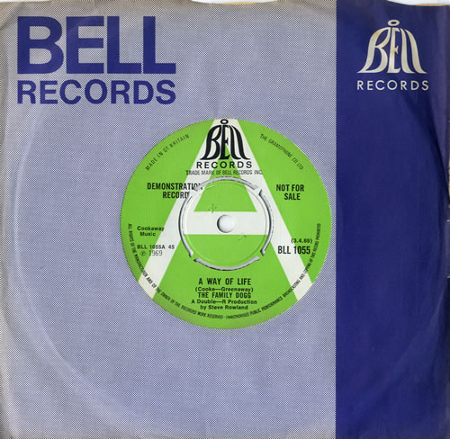 The Family Dogg A Way Of Life 7" vinyl single (7 inch record / 45) UK FMD07AW598889