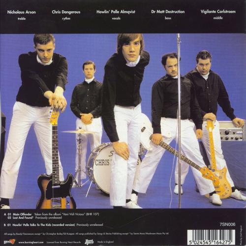 The Hives Main Offender 7" vinyl single (7 inch record / 45) UK HVE07MA828826