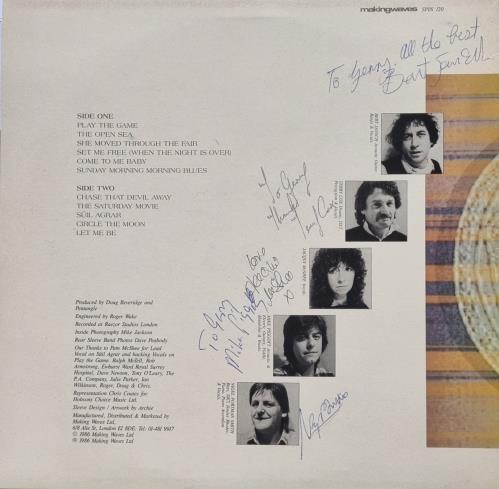 The Pentangle In The Round - Fully Autographed vinyl LP album (LP record) UK PNTLPIN589485