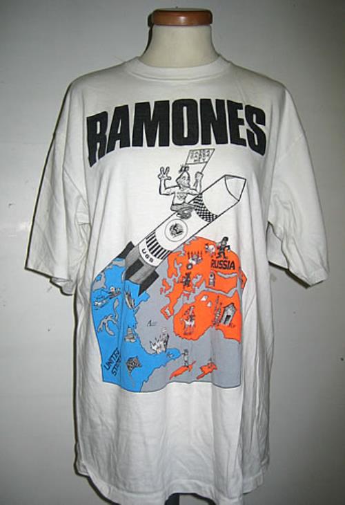 The Ramones Gabba Gabba Hey t-shirt European RAMTSGA341271