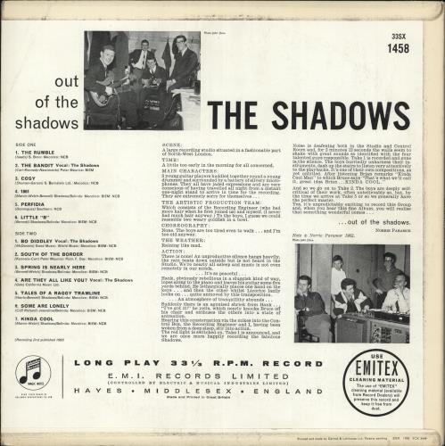 The Shadows Out Of The Shadows - 1st vinyl LP album (LP record) UK SHDLPOU721820