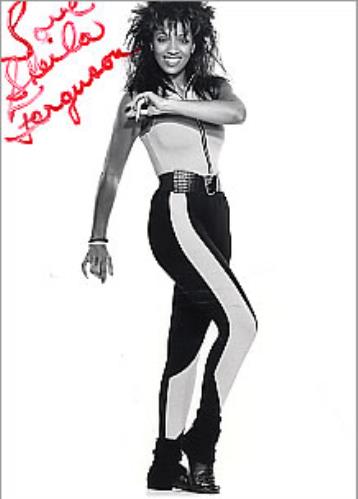 The Three Degrees Autographed Publicity Photograph photograph UK TDGPHAU264628