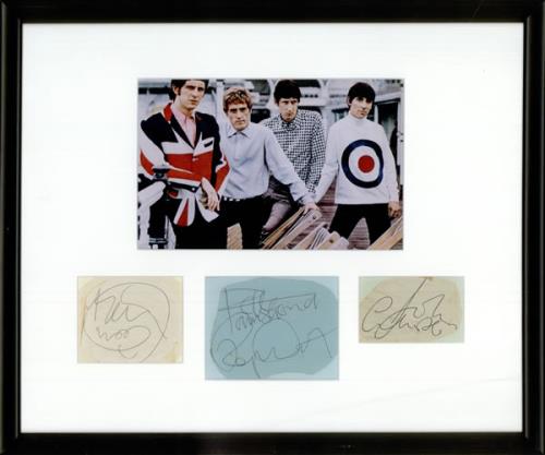 The Who Framed Autographed Display memorabilia UK WHOMMFR505902