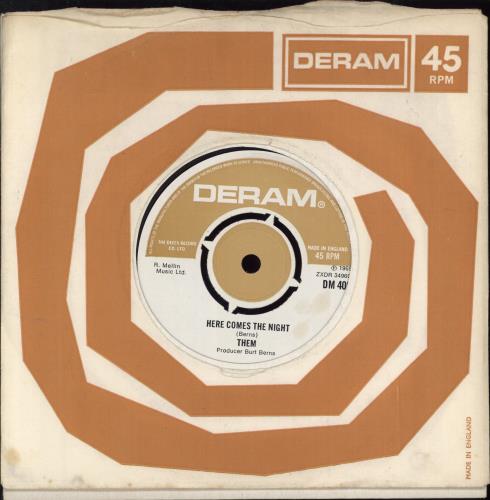 Them Here Comes The Night 7" vinyl single (7 inch record / 45) UK T-M07HE676926