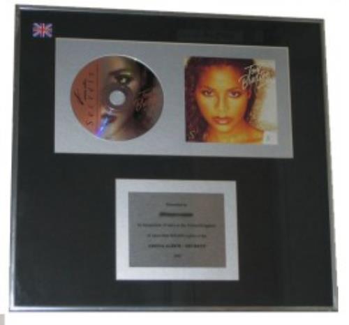 Toni Braxton Secrets award disc UK TBXAWSE130128