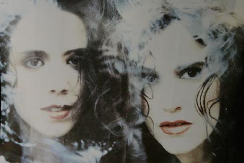 Wendy & Lisa Promotional Poster poster UK WENPOPR510537