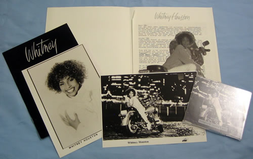 Whitney Houston I'm Your Baby Tonight media press kit Dutch HOUKIIM412867