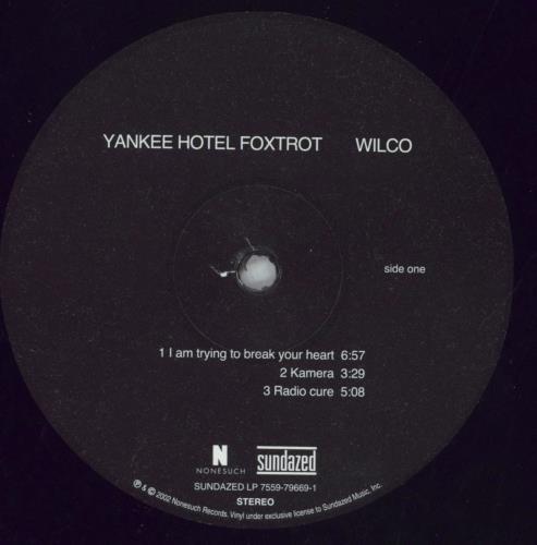 Wilco Yankee Hotel Foxtrot 2-LP vinyl record set (Double LP Album) UK WLC2LYA825572