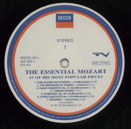 Wolfgang Amadeus Mozart The Essential Mozart vinyl LP album (LP record) UK WZMLPTH601365