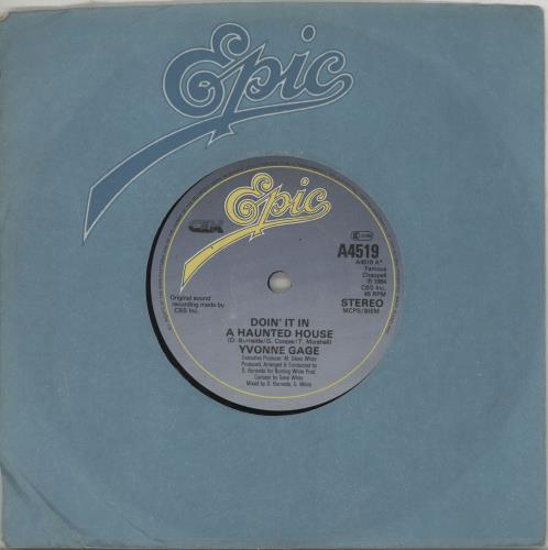 Yvonne Gage Doin' It In A Haunted House 7" vinyl single (7 inch record / 45) UK YVP07DO671500