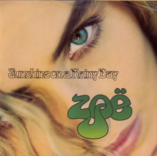 Zo� Sunshine On A Rainy Day 7" vinyl single (7 inch record / 45) UK ZOE07SU584447